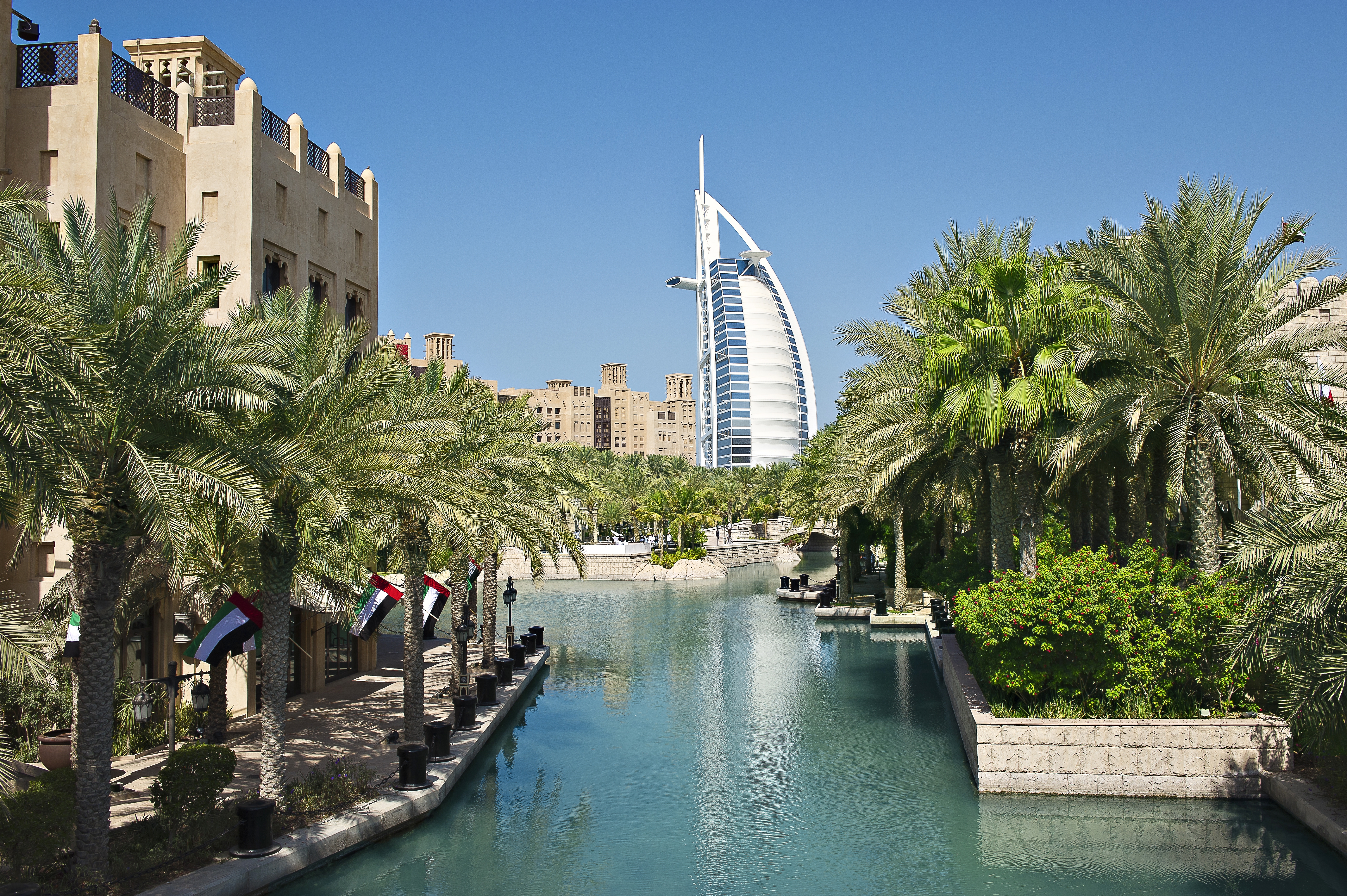 Dubai, Abu Dhabi and Qatar